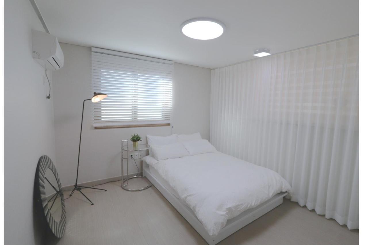 ソウル特別市Lovely House Hongdaeアパートメント エクステリア 写真