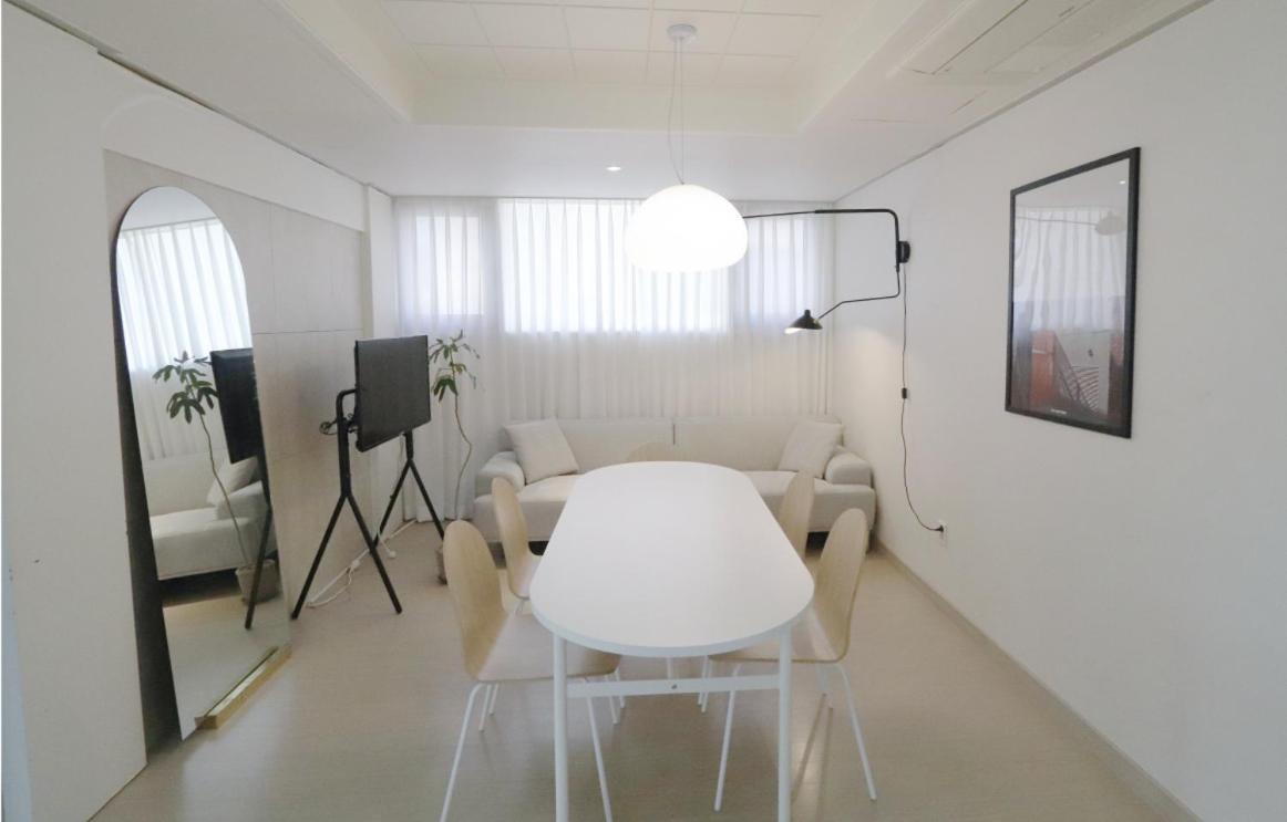 ソウル特別市Lovely House Hongdaeアパートメント エクステリア 写真