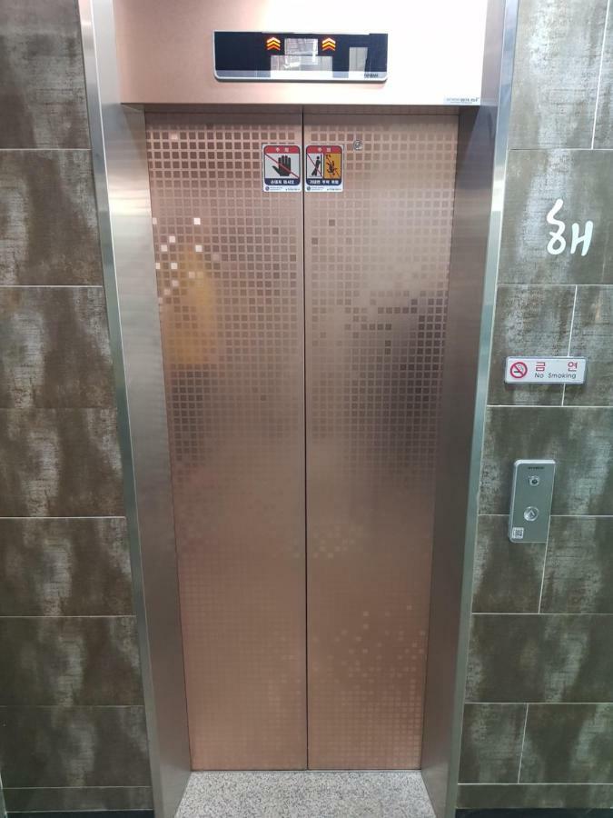 ソウル特別市Lovely House Hongdaeアパートメント エクステリア 写真