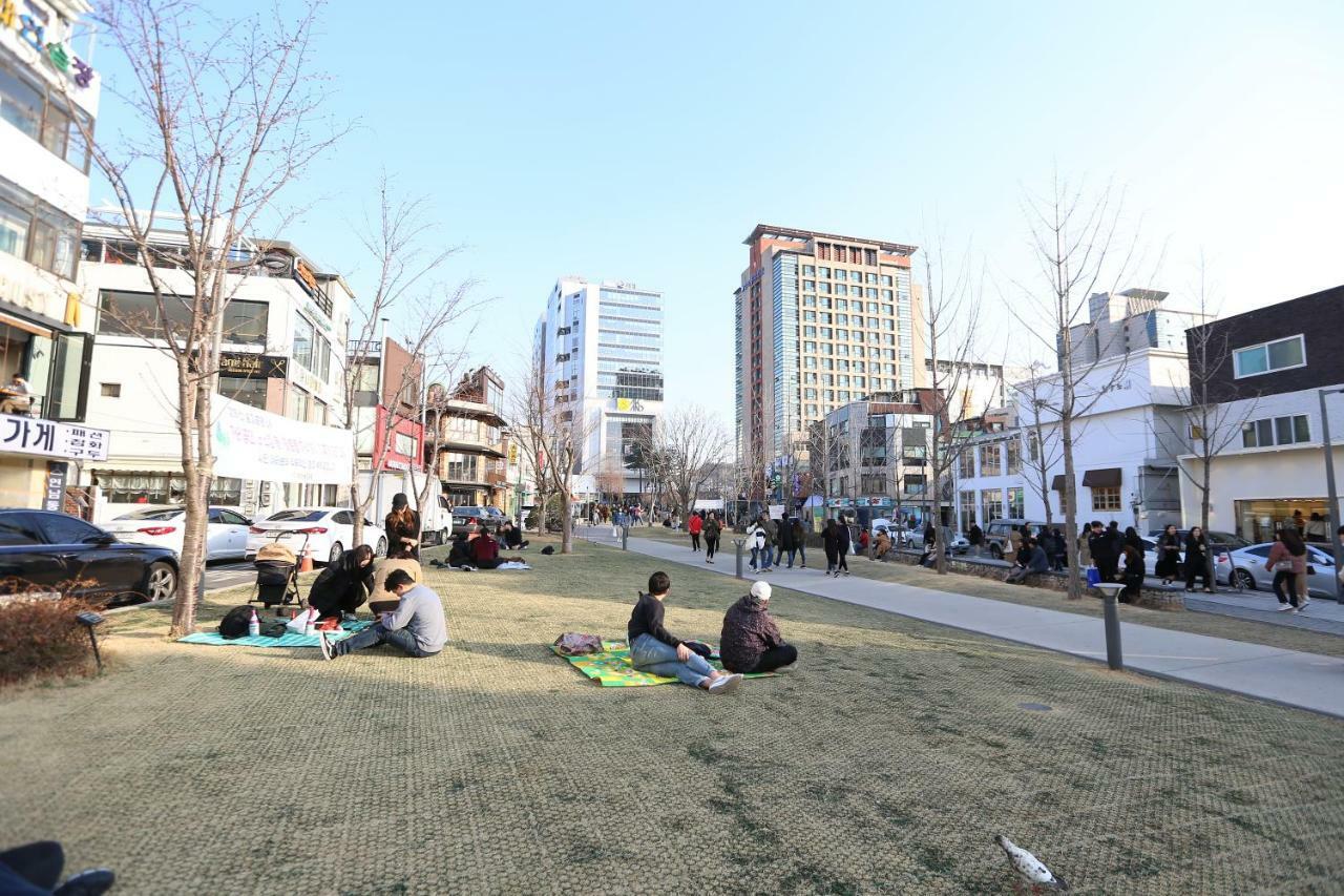 ソウル特別市Lovely House Hongdaeアパートメント エクステリア 写真